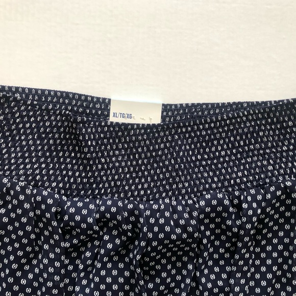 Navy chiffon skirt, Sz XL - Picture 4 of 7